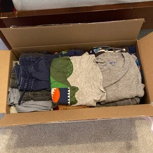2T clothes bundle